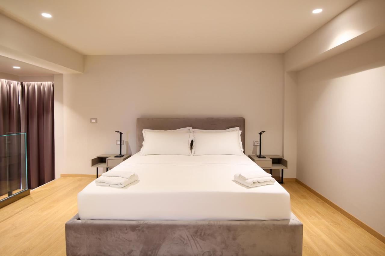 Toto Hotel & Apartments Radhimë 外观 照片
